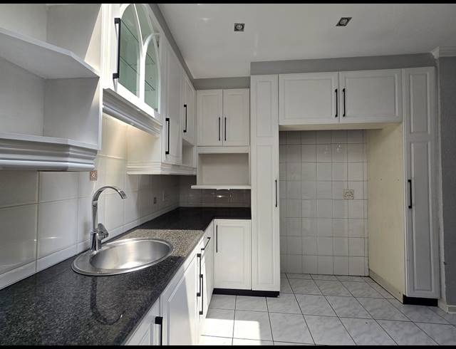 5 BEDROOM CLUSTER FOR SALE IN NEW REDRUTH